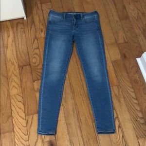 American Eagle Jegging Skinny Jeans in 6 Long